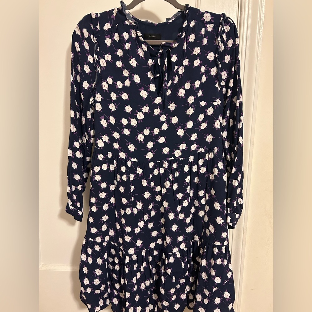 J Crew Tie Neck dress Tiered Dress in Scattered Peony- size medium.